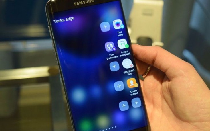 Màn hình Galaxy S7 edge được vinh danh là ‘màn hình của năm’