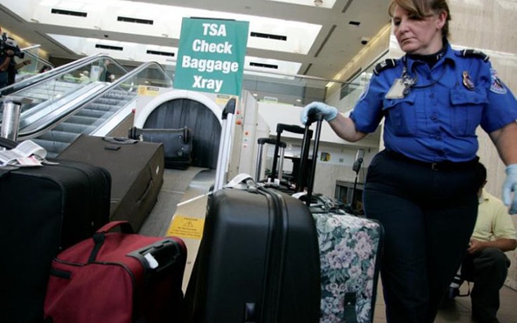 Mỹ không cấm hành khách mang laptop lên máy bay từ châu Âu