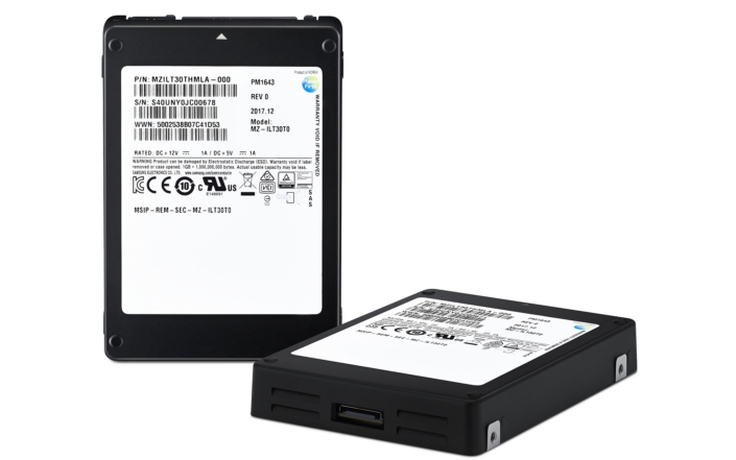 Samsung giới thiệu ổ cứng SSD 30 TB đầu tiên trên thế giới