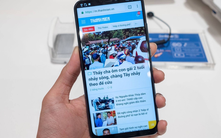 Asus trình làng smartphone Zenfone 5, giá gần 8 triệu đồng