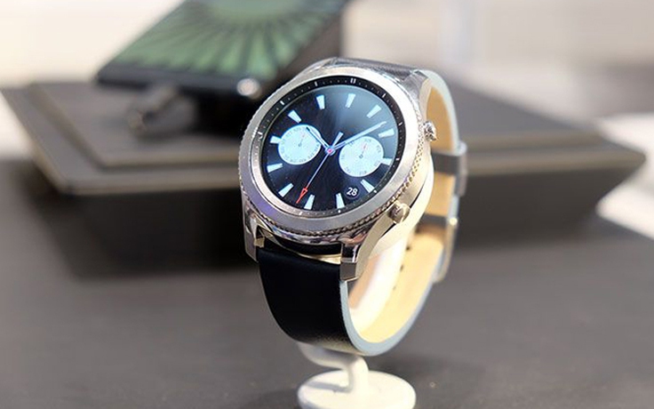 Samsung sắp tung ra Galaxy Watch, chạy Wear OS