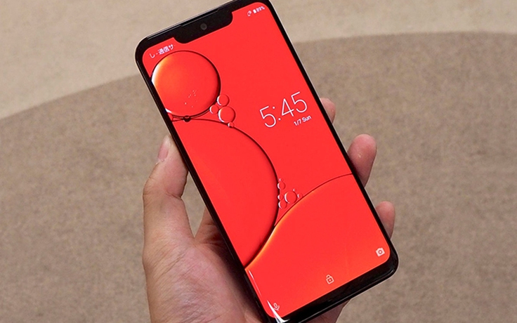 Sharp ra mắt smartphone dùng màn hình OLED