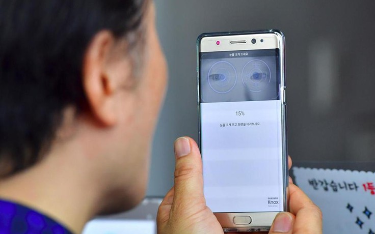 Samsung sẽ loại bỏ máy quét mống mắt trên Galaxy S10