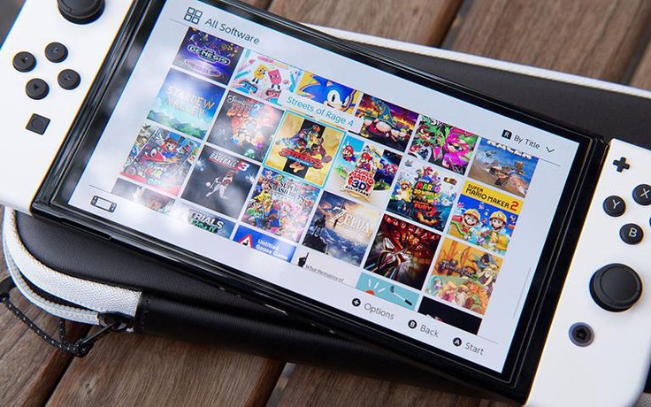 Nintendo Switch OLED é mantido ligado por 2 anos; resultado choca