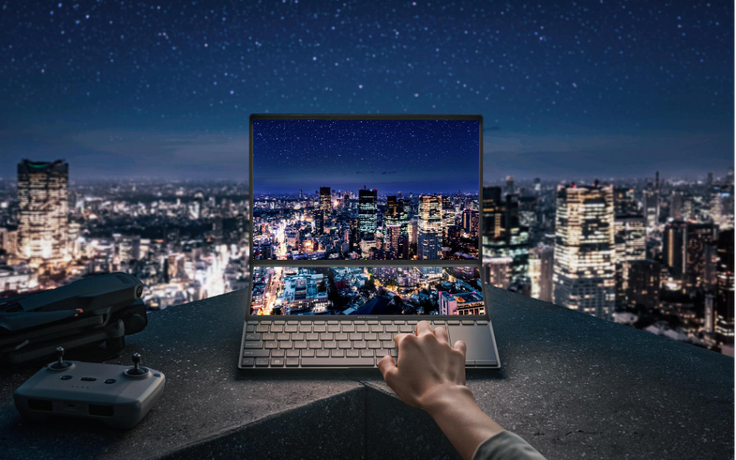 Asus chiếm hơn 90% thị phần laptop màn hình OLED tại Việt Nam