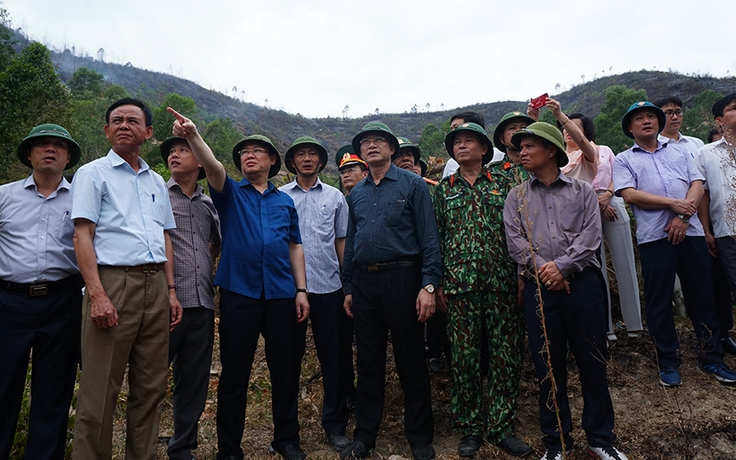 Phó thủ tướng: Chưa dùng máy bay chữa cháy rừng ở Hà Tĩnh vì không khả thi