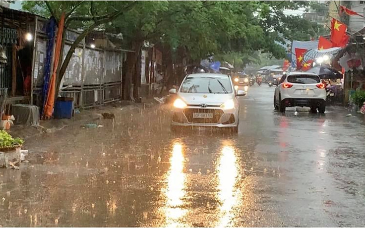 Bão Hagupit di chuyển gây mưa lớn ở Bắc bộ