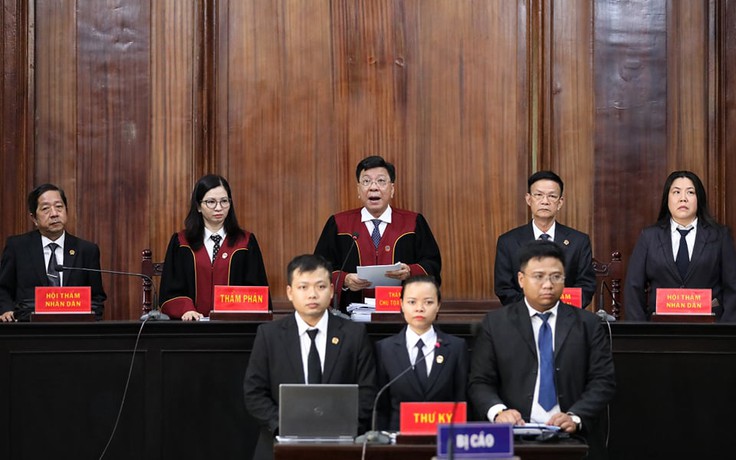 Trần Phương Bình và đồng phạm hầu tòa vì gây thiệt hại hơn 8.800 tỉ đồng