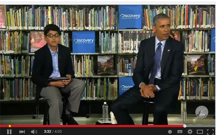 Tranh cãi chuyện cậu bé 11 tuổi ngắt lời ông Obama