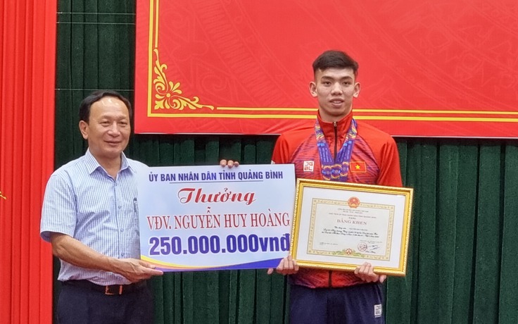 Quảng Bình vinh danh các VĐV đạt thành tích xuất sắc tại SEA Games 31