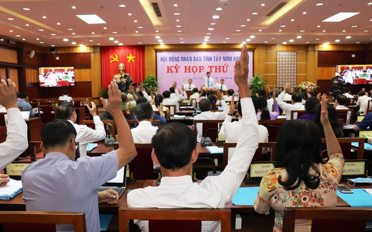 Ông Phạm Văn Tân được miễn nhiệm chức danh Chủ tịch UBND tỉnh Tây Ninh