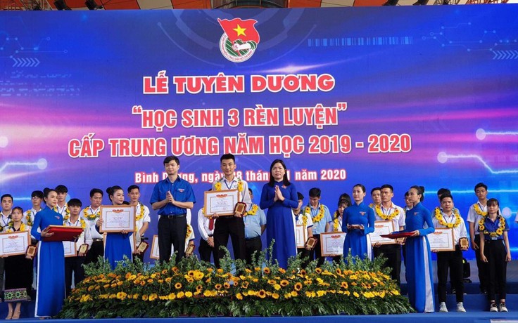 474 học sinh được tuyên dương Học sinh 3 tốt và Học sinh 3 rèn luyện