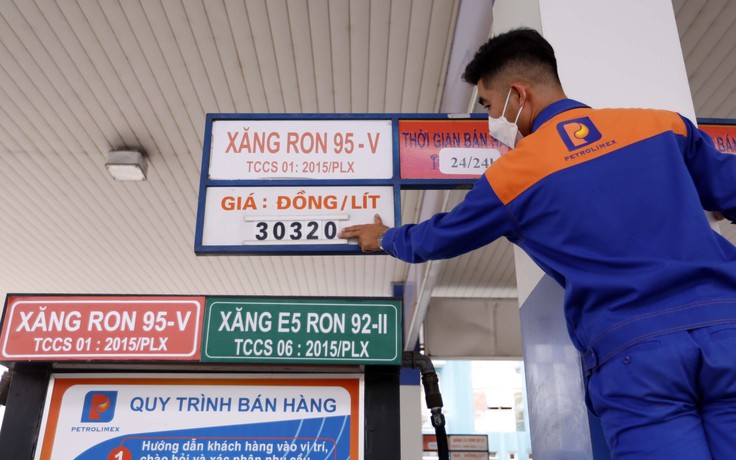 Bộ Công thương kiểm tra cửa hàng xăng dầu nghi 'găm hàng'