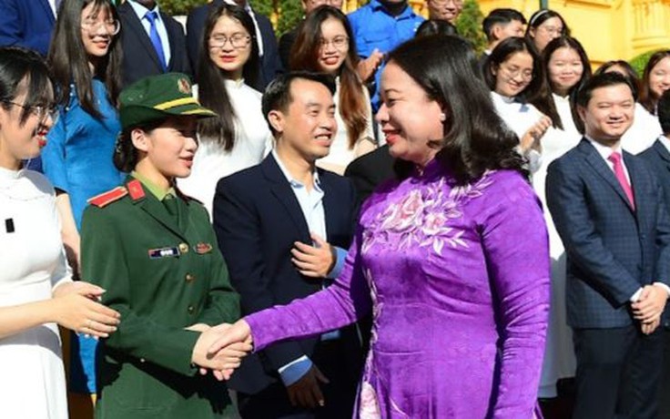 Anh Nguyễn Minh Triết cùng các nhà khoa học trẻ gặp mặt Phó chủ tịch nước