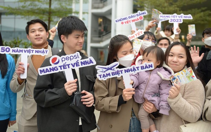 Thanh niên khó khăn ở Nhật Bản hồi hương đón tết: ‘5 năm tôi chưa về nhà’
