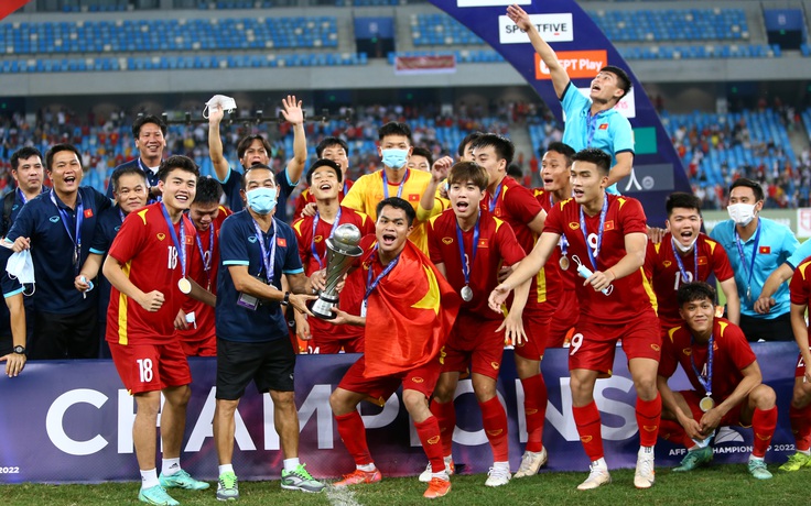 U.23 Việt Nam vô địch, fan Thái Lan và Đông Nam Á ngả mũ thán phục
