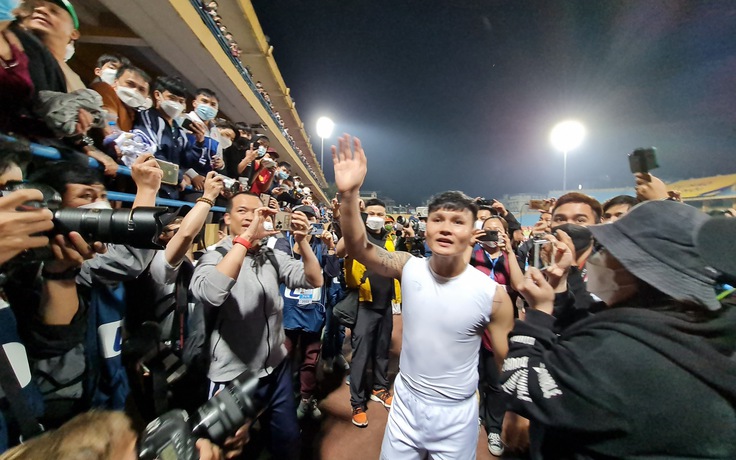 Quang Hải rời Hà Nội FC: Các bên được nhiều hơn mất