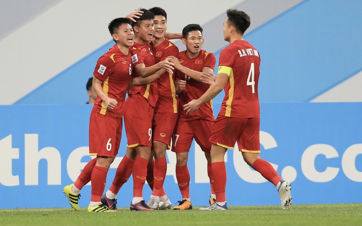 Bóng đá Việt Nam tự tin tiến về phía trước