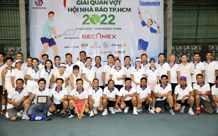 Ngày khai mạc nhiều cảm xúc của giải quần vợt Hội Nhà báo TP.HCM 2022