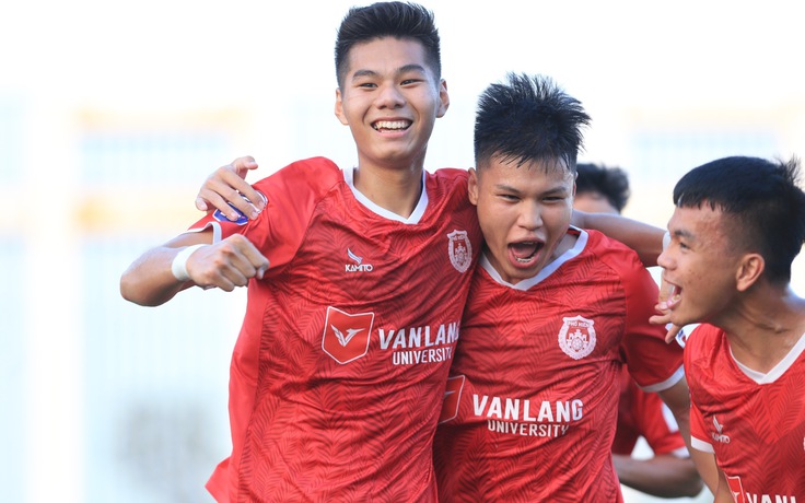Phố Hiến dẫn đầu giải hạng nhất, niềm vui cho U.19 Việt Nam
