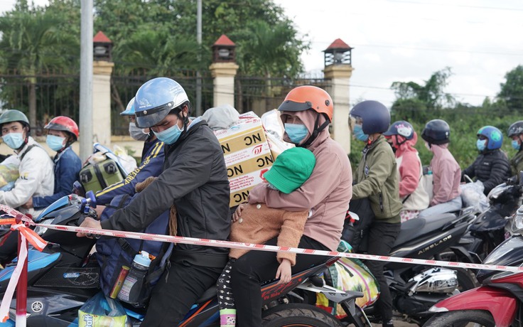 Ngày 19.8, Đắk Nông đón 203 người dân đang ở TP.HCM về quê