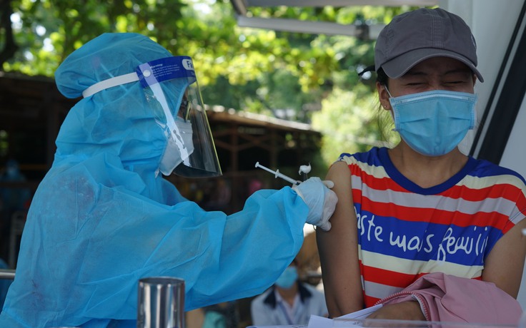 Khánh Hòa: Người tiêm 2 mũi vắc xin Covid-19 sau 14 ngày sẽ được ra đường