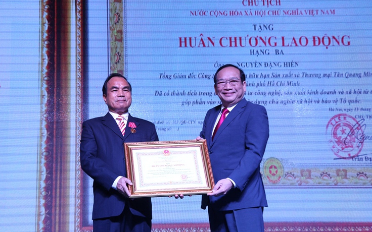 Bidrico đón nhận Huân chương Lao động hạng ba và bằng khen của Thủ tướng Chính phủ