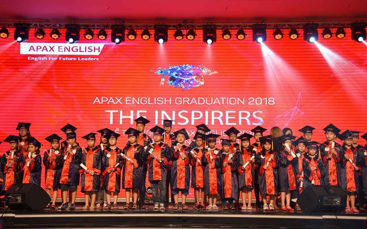 Dấu ấn lễ tốt nghiệp ‘Người truyền cảm hứng’ 2018 Apax English Miền Nam