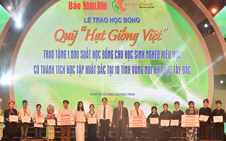 Tập đoàn Mường Thanh tặng 1.000 suất học bổng cho học sinh miền núi phía Bắc