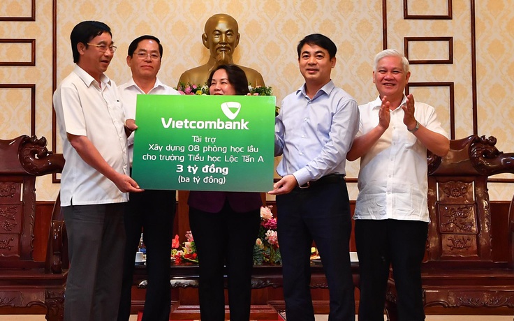 Vietcombank tài trợ 3 tỉ đồng xây 8 phòng học tại Bình Phước
