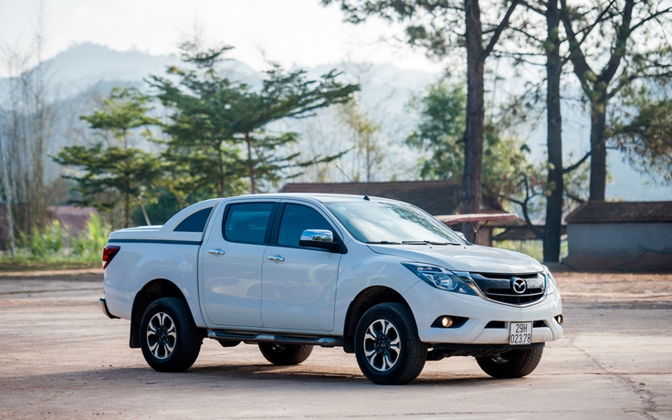 Mua Mazda BT-50 trong tháng 4 được tặng 50% phí trước bạ