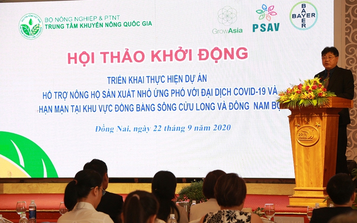 Bayer hỗ trợ 80.000 nông hộ ứng phó hạn mặn, dịch Covid-19