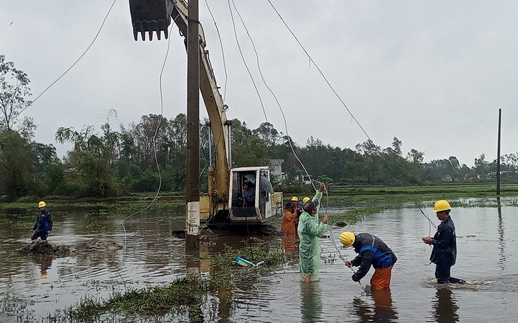 PC Quảng Nam khẩn trương khôi phục cấp điện sau bão số 9