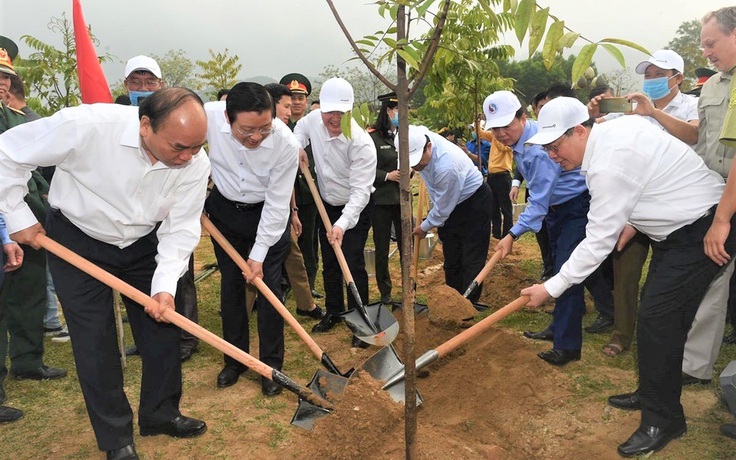 Toyota hưởng ứng Tết trồng cây, tiếp nối ‘Hành trình xanh’
