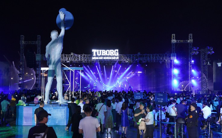 Dàn sao Việt đình đám đổ bộ đại tiệc âm nhạc Tuborg Funtastic Energy Night