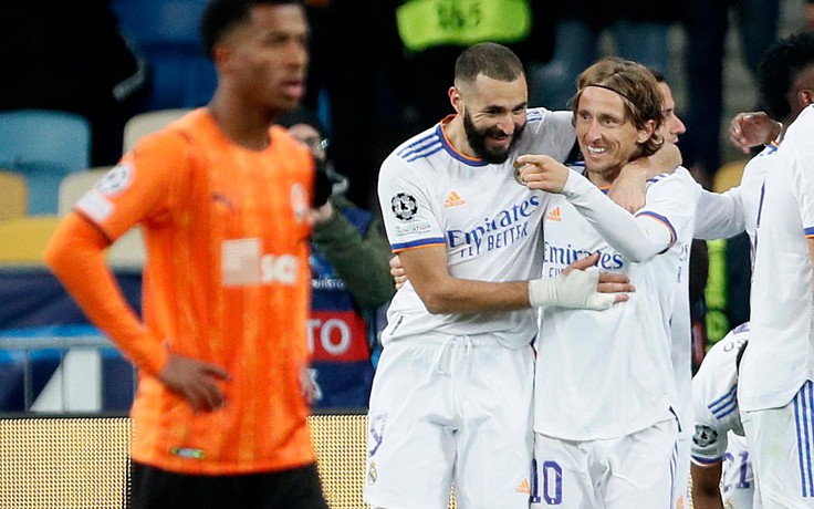 Kết quả bảng D Champions League: Chiến thắng 5 sao cho Kền kền trắng Real Madrid