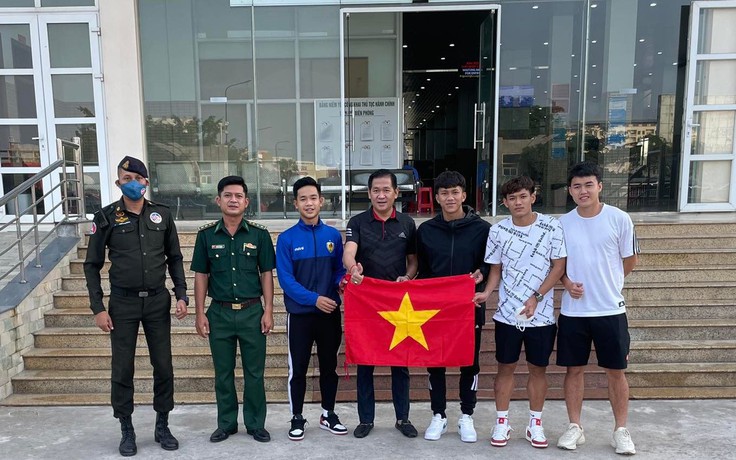 Ly kỳ VFF chia 6 cầu thủ U.23 Việt Nam bổ sung theo 2 đường đến Campuchia