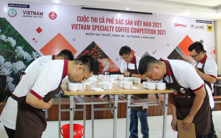 Tìm “ngôi vương” cho cà phê đặc sản Việt Nam năm 2022