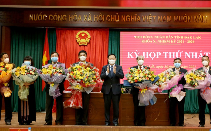 Nhân sự Đắk Lắk: Ông Y Vinh Tơr được bầu giữ chức Chủ tịch HĐND tỉnh