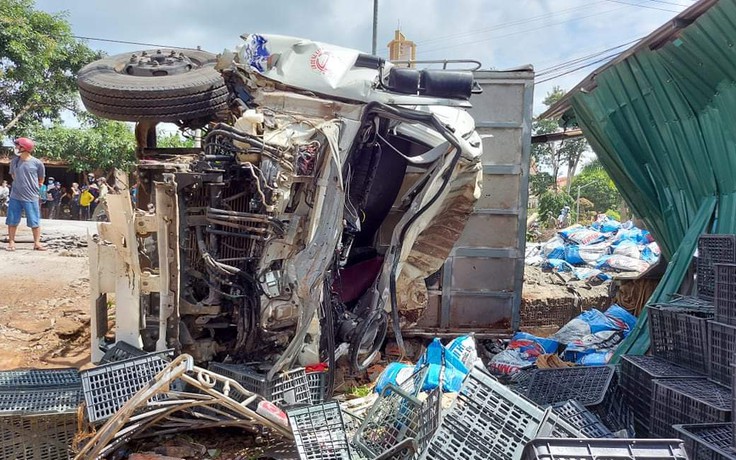 Đắk Lắk: Tai nạn giao thông liên hoàn trên QL14 khiến 2 người tử vong, nhiều người bị thương