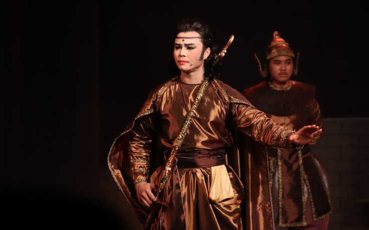 'Vua Priêm' Võ Minh Lâm trong 'Nàng Xê Đa': Tôi thấm mệt trên sân khấu