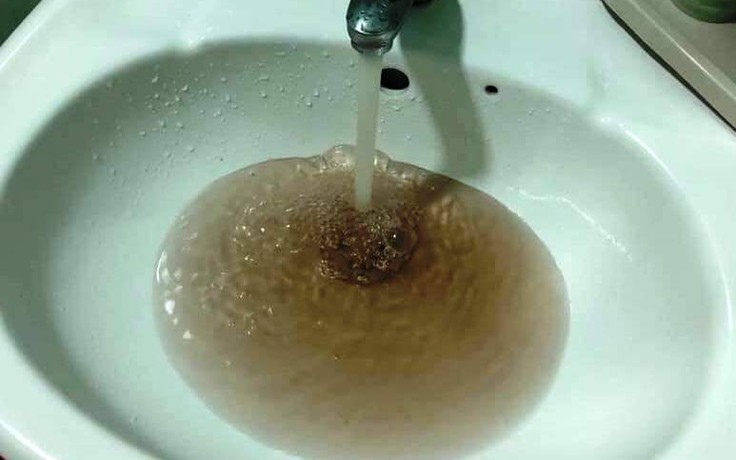 Nước sạch Đà Nẵng lắng cặn đen sì: Có thể do tuyến ống chất lượng kém