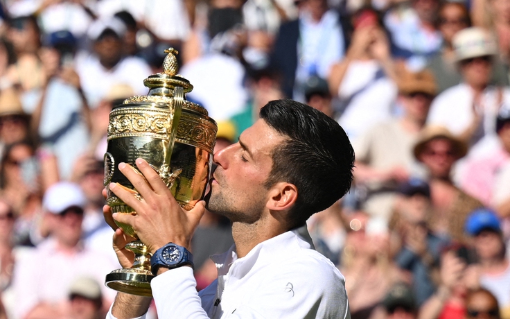 Wimbledon 2022: Thắng Kyrgios 3-1, Djokovic có Grand Slam thứ 21