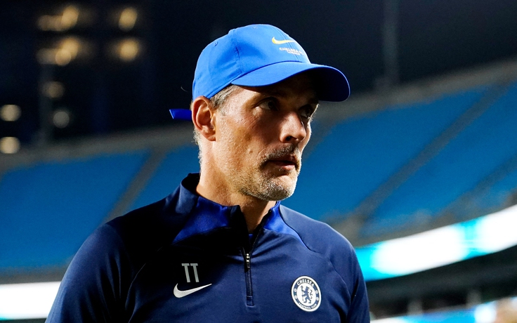 Mùa hè đầy khó khăn của Chelsea