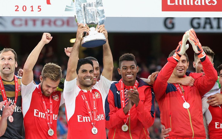 Vô địch Emirates Cup, Arsenal gửi lời cảnh báo đến Chelsea