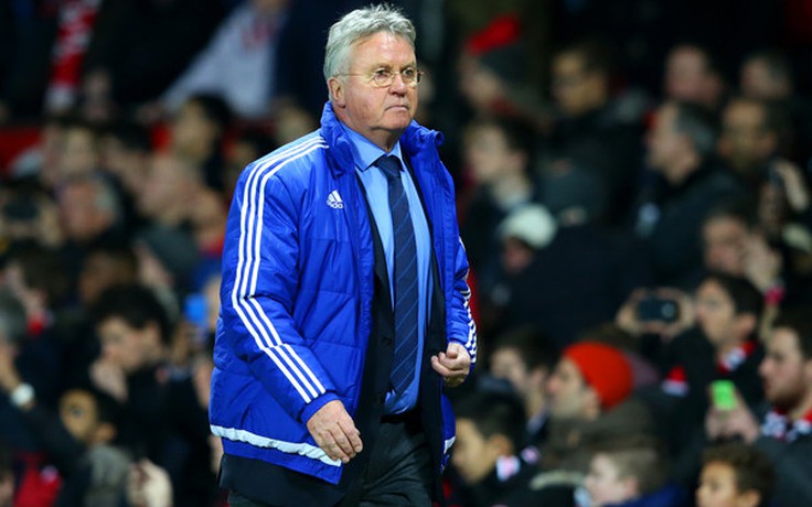 HLV Hiddink ngưỡng mộ Wenger