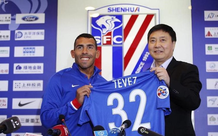 CĐV Trung Quốc nổi giận đòi tống cổ Tevez