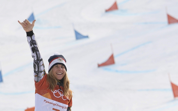 Olympic mùa đông 2018: Thán phục nữ hoàng trượt tuyết Ledecka