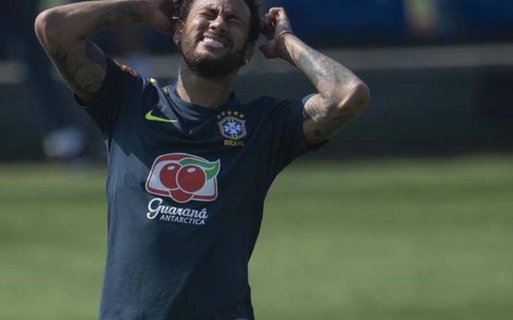 Neymar bị tố là con nghiện ma túy nặng