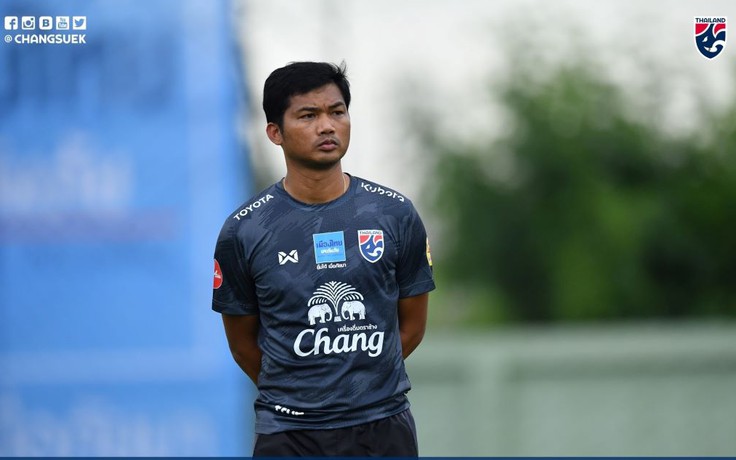 Trợ lý Sritaro: 'HLV Nishino đã 'siết chặt đai ốc' cho lối chơi tuyển Thái Lan'